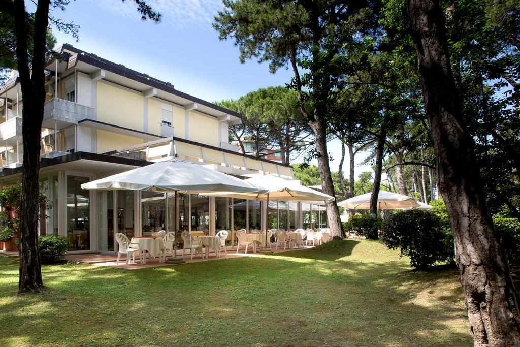 Hotel San Marco Lignano Sabbiadoro Exterior foto