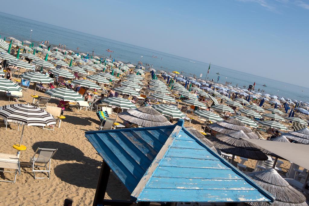 Hotel San Marco Lignano Sabbiadoro Exterior foto